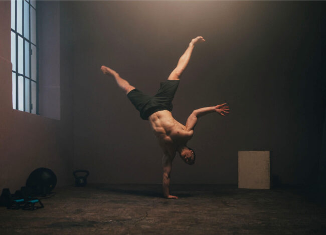 713622696-10-ejercicios-y-tablas-de-calistinea-para-principiantes calistenia